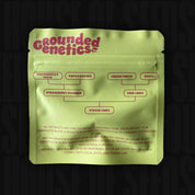 Ein grünes Saatgutpaket von Grounded Genetics mit der Aufschrift "Straw Limez" in rosa Schrift auf der Vorderseite.